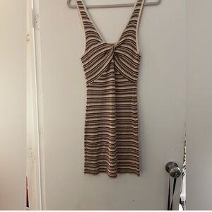NWT Abercrombie and Fitch Tan Stripe Reversible Tan Twist Back Dress Size L